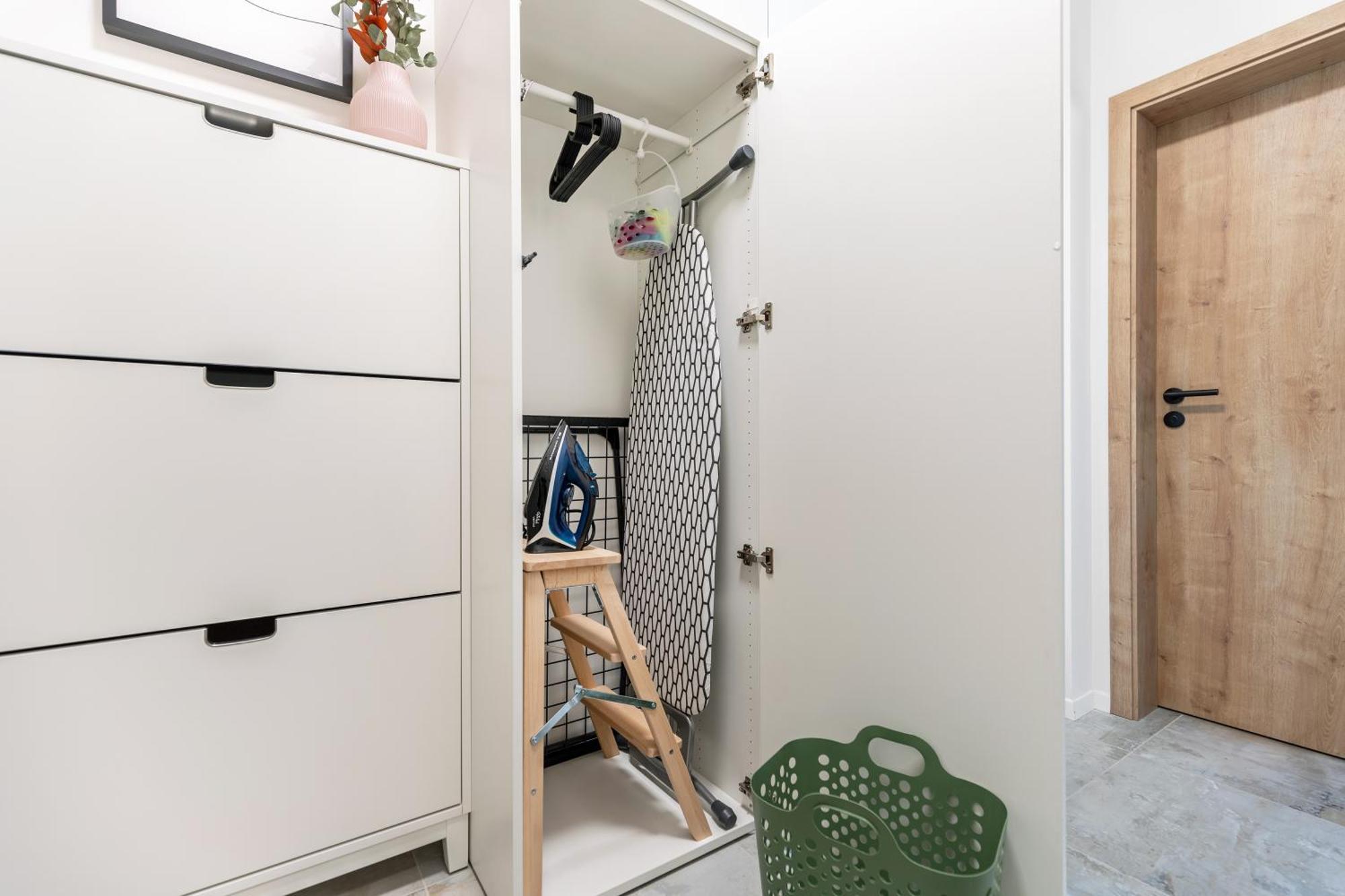 Fully Equipped Apartments With Terraces, Free Garage Parking, Netflix & Ac - By Apartmany Slapanice Cz Exteriér fotografie